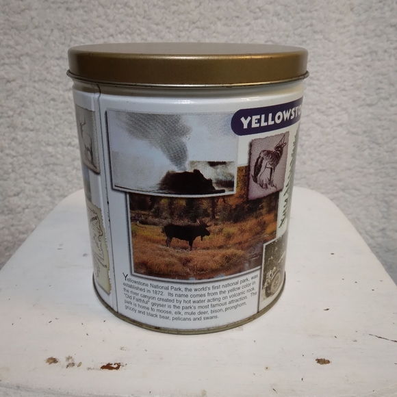 Trails End Yellowstone/Grand Teton Decorative Tin - Picture 4 of 6